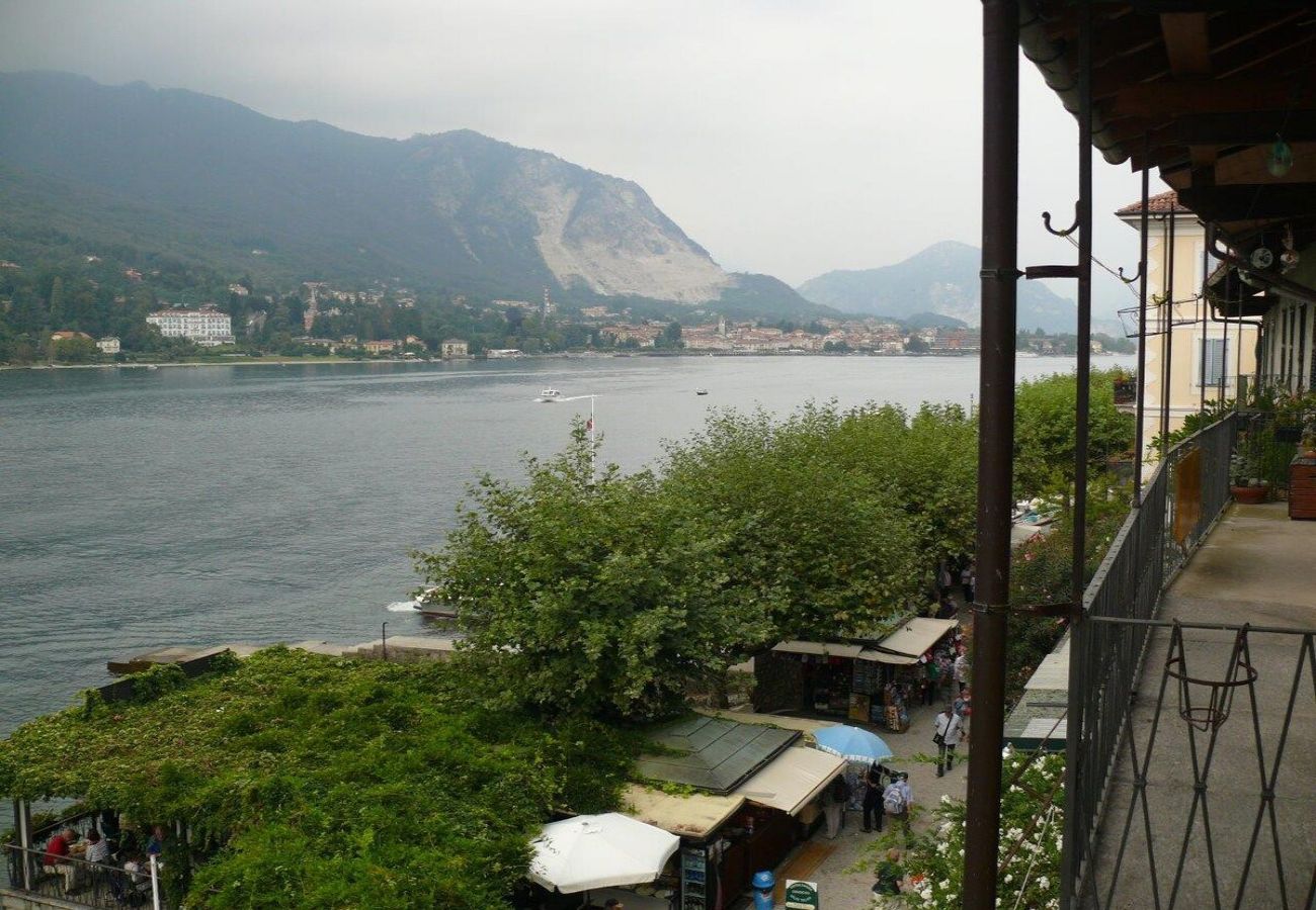 Ferienwohnung in Stresa - Appartamento Olga On the Borromee Island Ferienwohnung in Stresa - Appartamento Olga On the Borromee Island