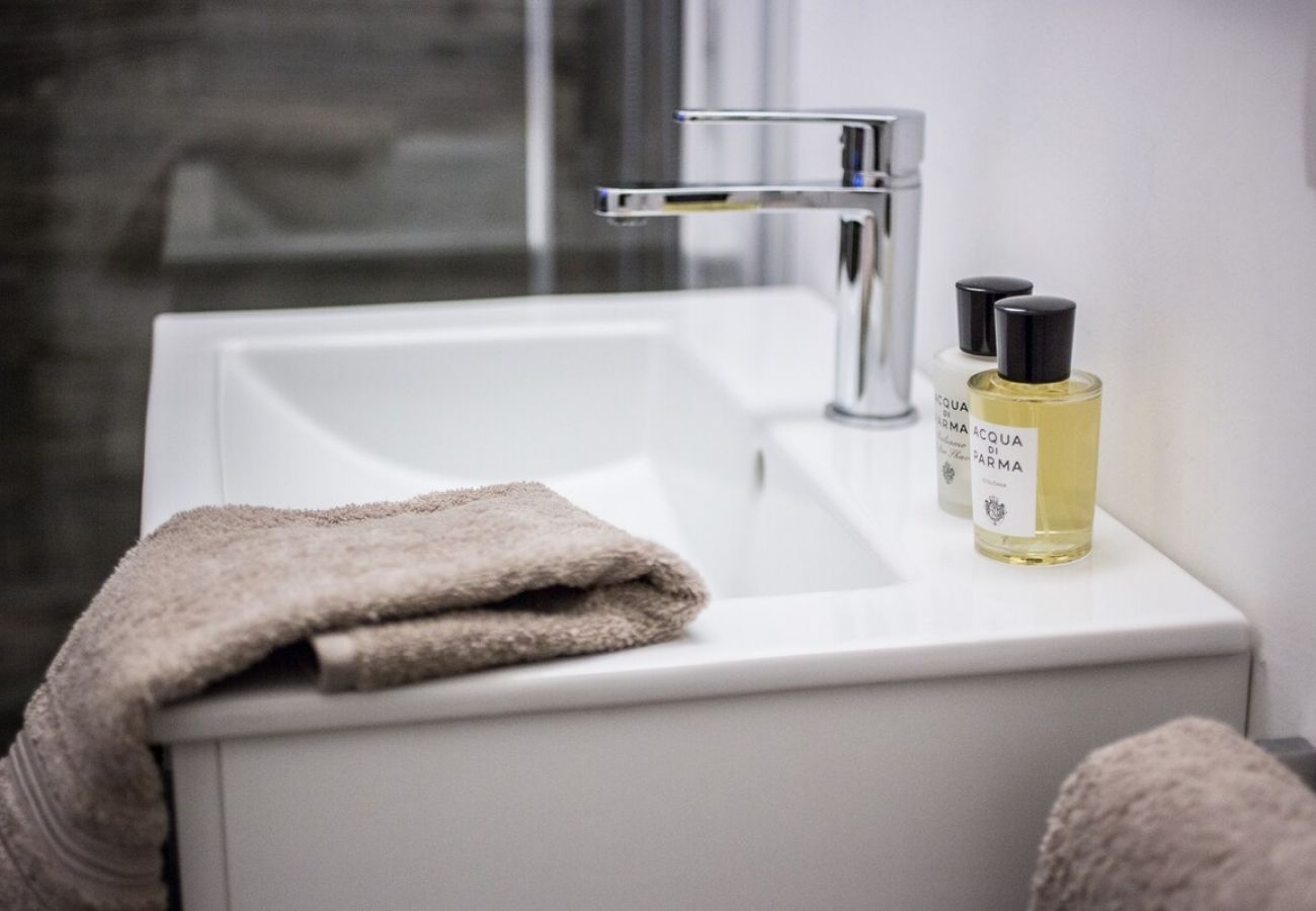 Ferienwohnung in Milano - Appartamento di Design con giardino Ferienwohnung in Milano - Appartamento di Design con giardino