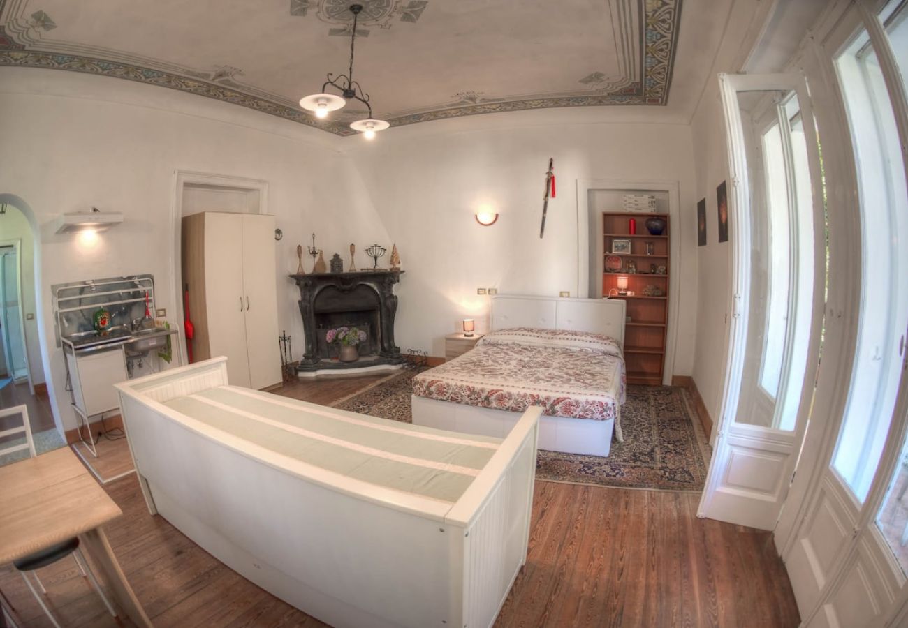 Studio in Stresa - Casa Yin e Yang in belle epoque Villa Studio in Stresa - Casa Yin e Yang in belle epoque Villa