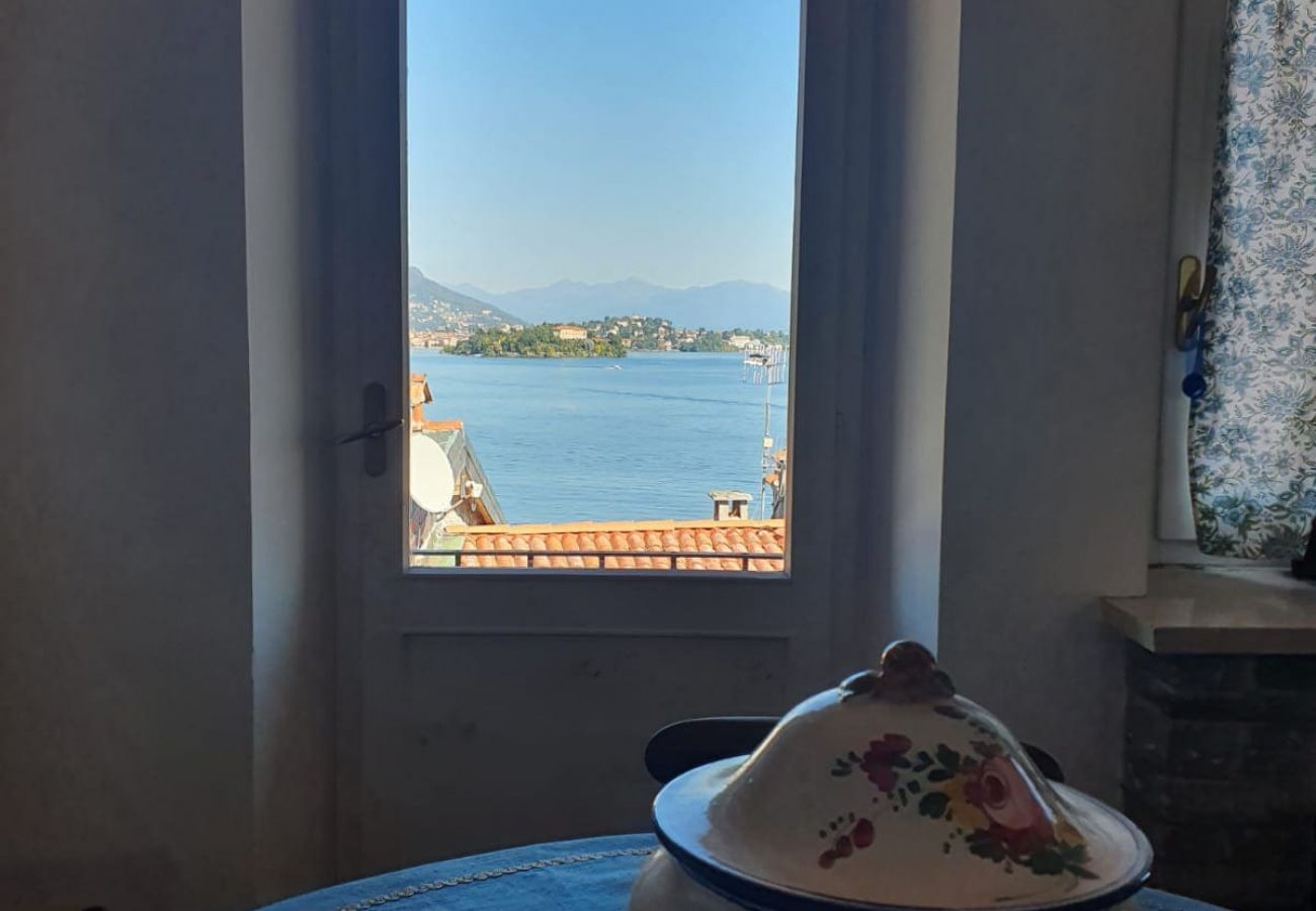 Ferienwohnung in Stresa - La casa sul tetto on Borromee Island Ferienwohnung in Stresa - La casa sul tetto on Borromee Island