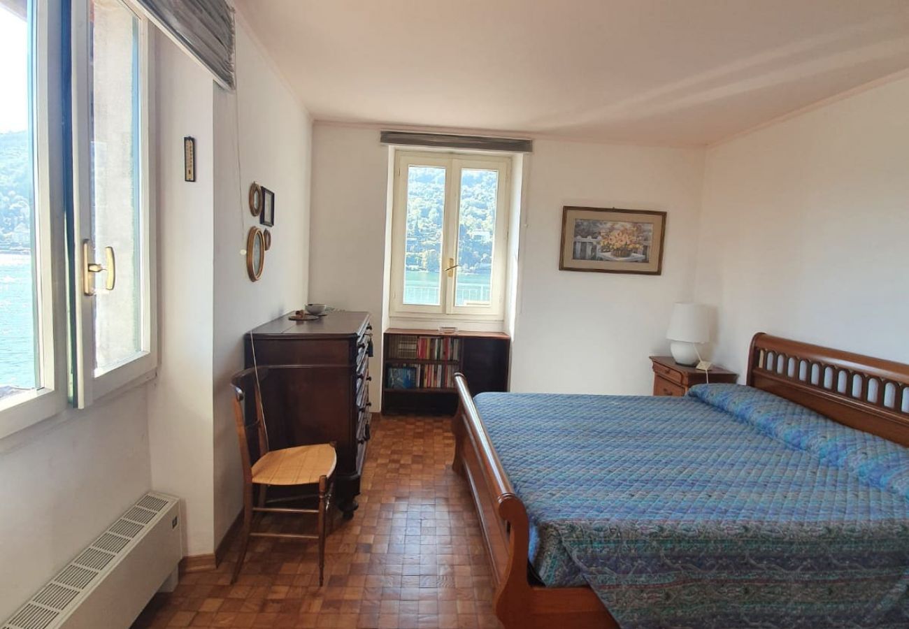 Ferienwohnung in Stresa - La casa sul tetto on Borromee Island Ferienwohnung in Stresa - La casa sul tetto on Borromee Island