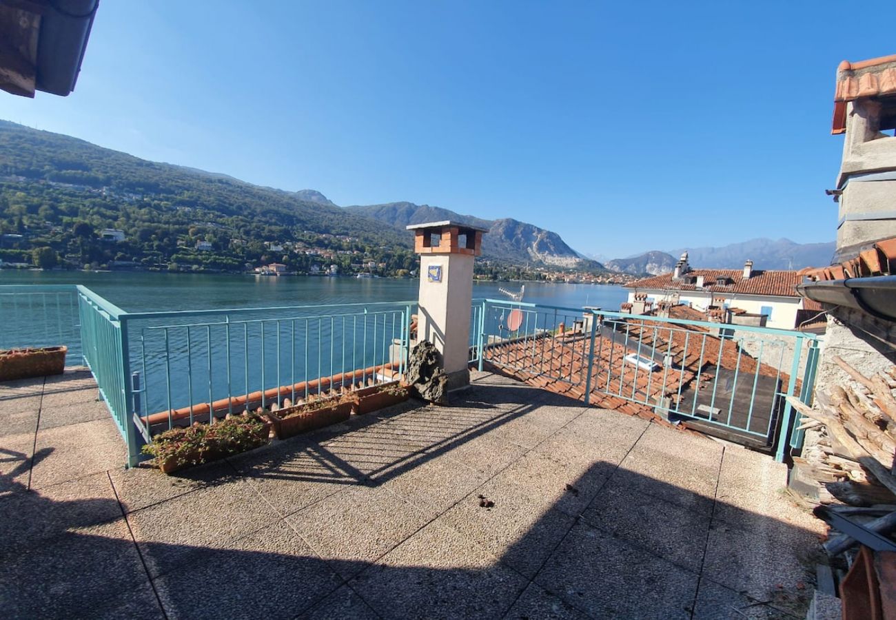 Ferienwohnung in Stresa - La casa sul tetto on Borromee Island Ferienwohnung in Stresa - La casa sul tetto on Borromee Island