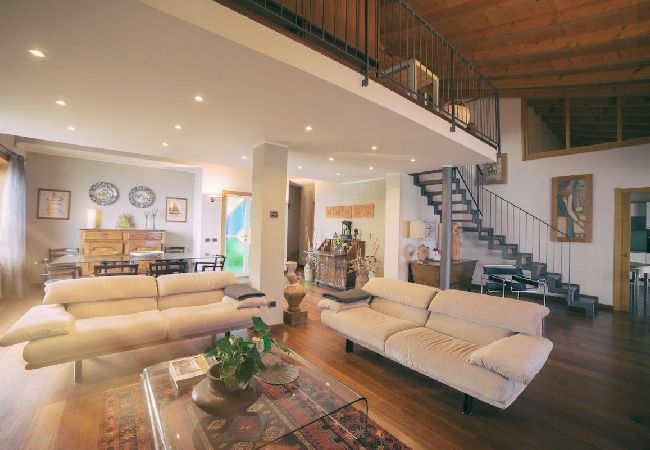 Villa in Stresa - Villa Gaia with the best view on the lake Villa in Stresa - Villa Gaia with the best view on the lake