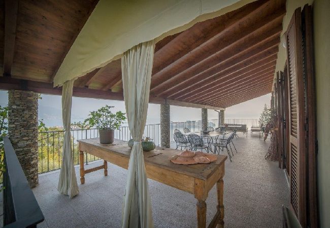 Villa in Stresa - Villa Gaia with the best view on the lake Villa in Stresa - Villa Gaia with the best view on the lake