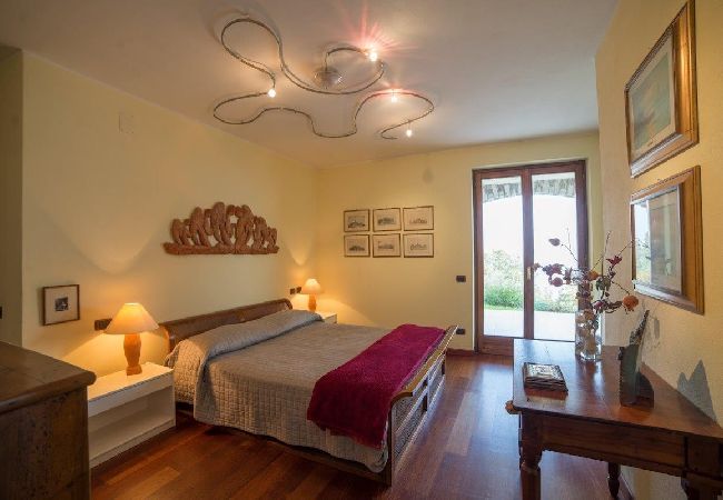 Villa in Stresa - Villa Gaia with the best view on the lake Villa in Stresa - Villa Gaia with the best view on the lake