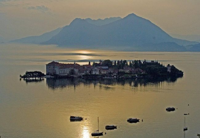 Villa in Stresa - Villa Gaia with the best view on the lake Villa in Stresa - Villa Gaia with the best view on the lake