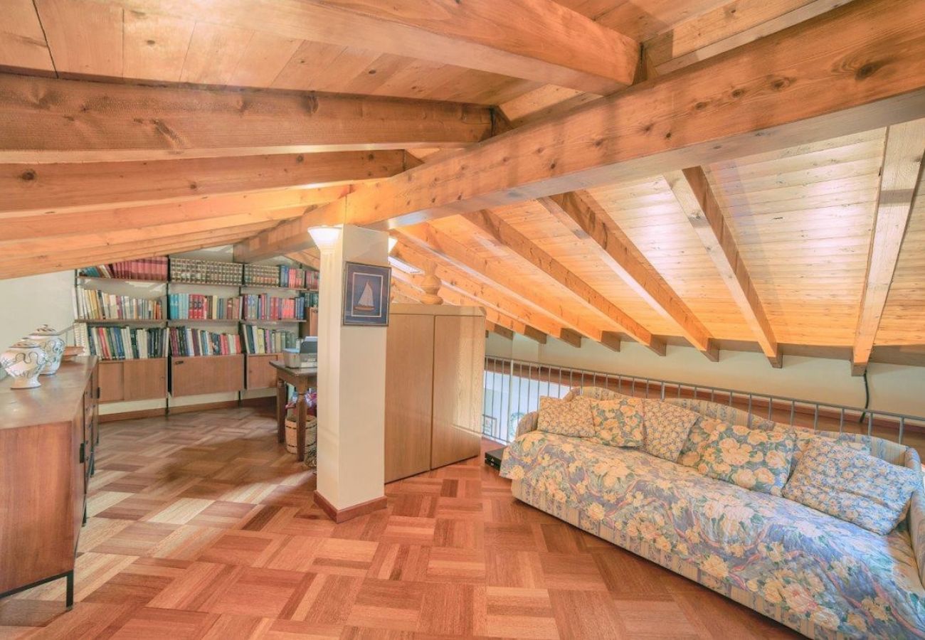 Villa in Stresa - Villa Gaia with the best view on the lake Villa in Stresa - Villa Gaia with the best view on the lake