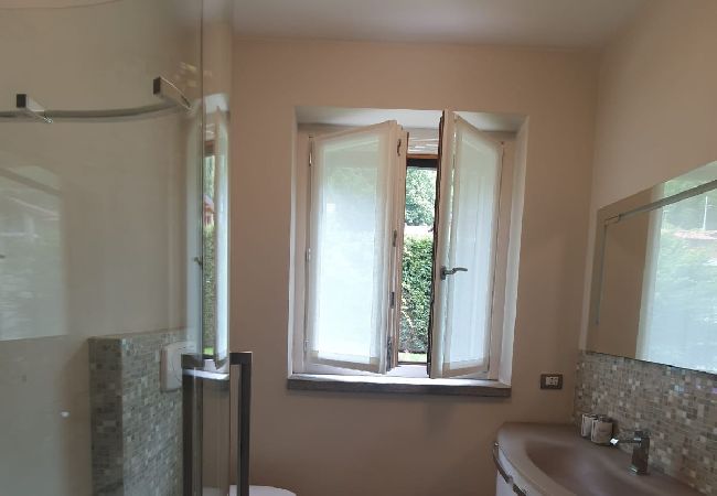 Ferienhaus in Mergozzo - Villa Maya Ferienhaus in Mergozzo - Villa Maya