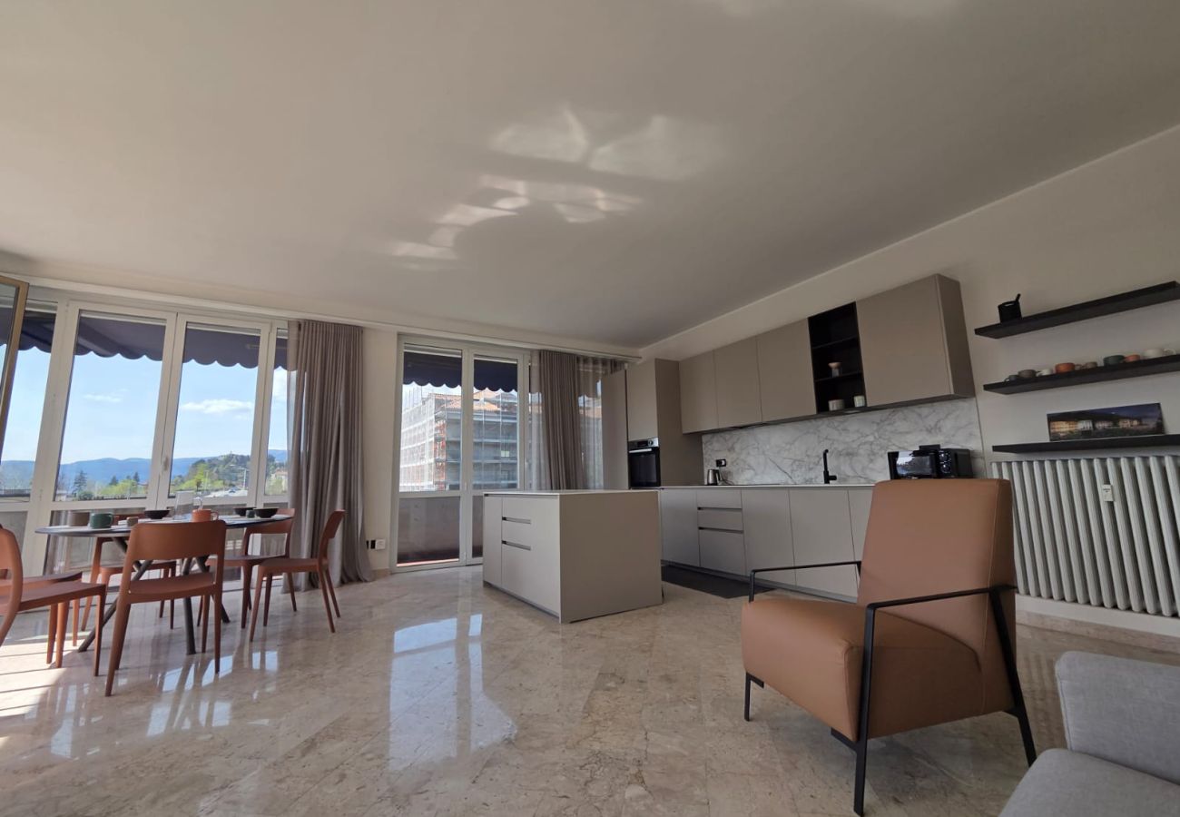 Ferienwohnung in Verbania - Appartamento al porto Ferienwohnung in Verbania - Appartamento al porto