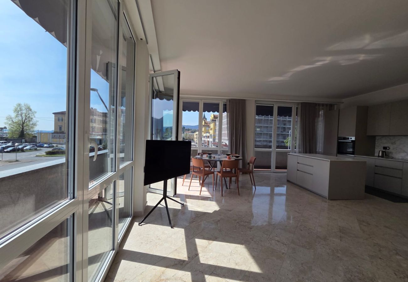 Ferienwohnung in Verbania - Appartamento al porto Ferienwohnung in Verbania - Appartamento al porto