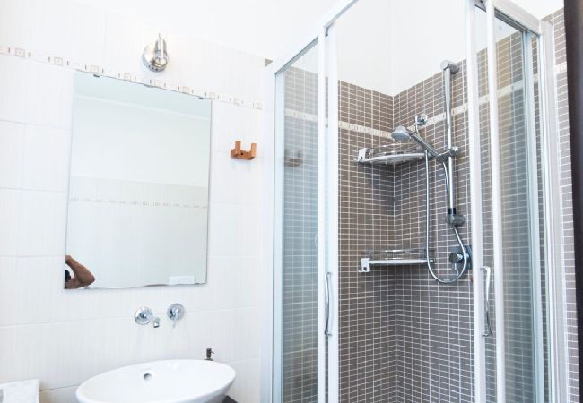 Appartement à Verbania - Appartamento Cloe in Verbania Intra Appartement à Verbania - Appartamento Cloe in Verbania Intra