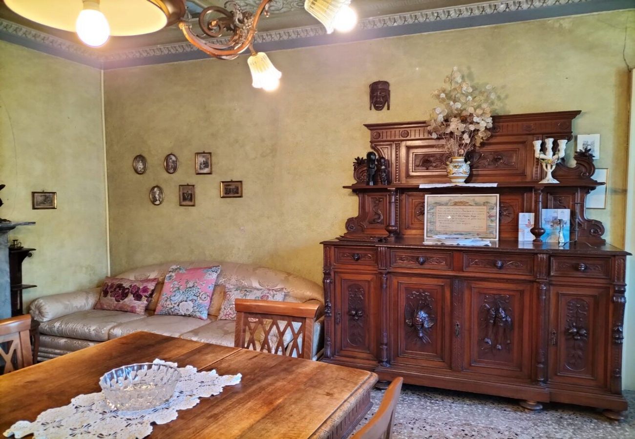 Appartement à Stresa - Gio´s House vintage style into Borromee Island Appartement à Stresa - Gio´s House vintage style into Borromee Island