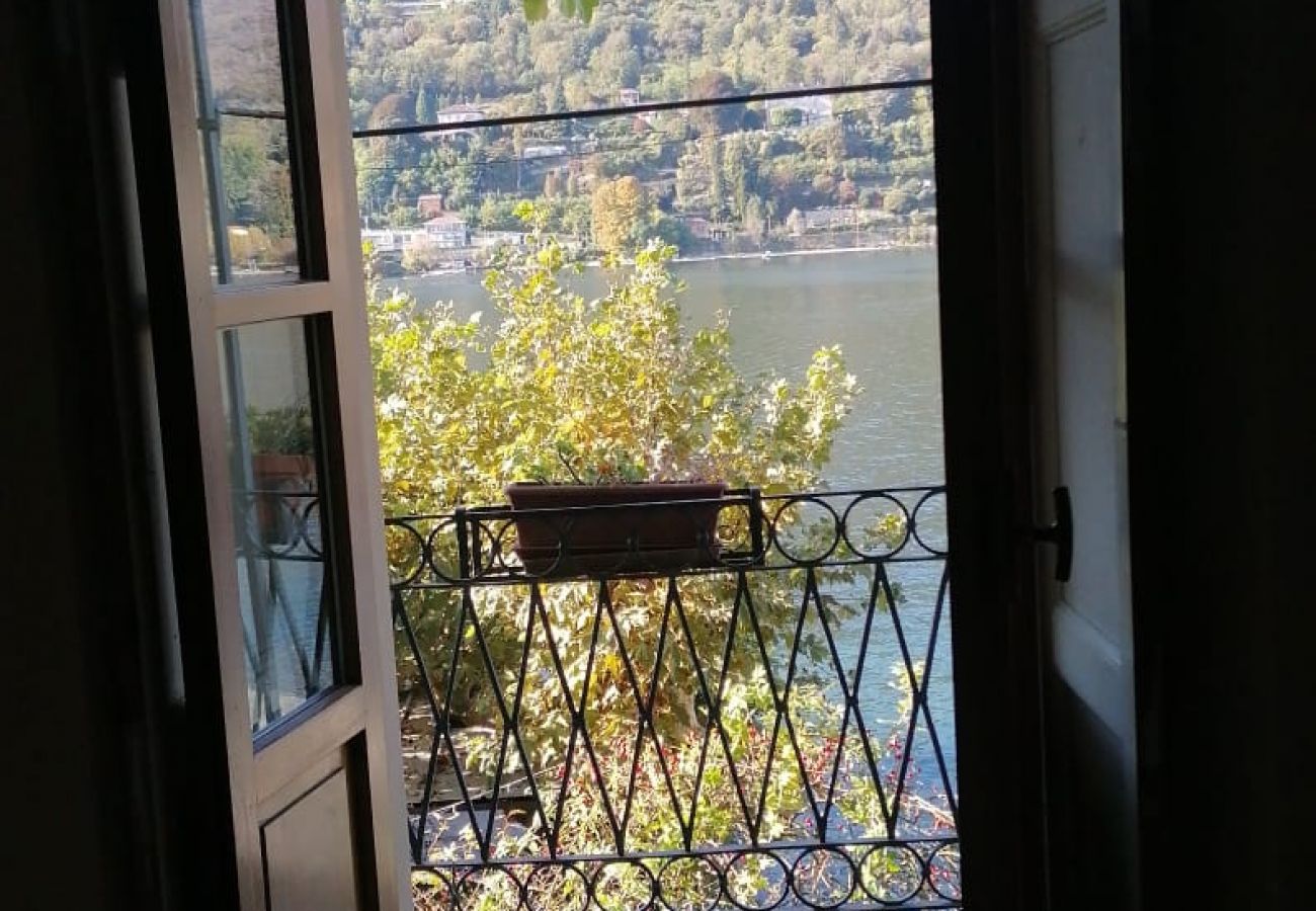 Appartement à Stresa - Gio´s House vintage style into Borromee Island Appartement à Stresa - Gio´s House vintage style into Borromee Island