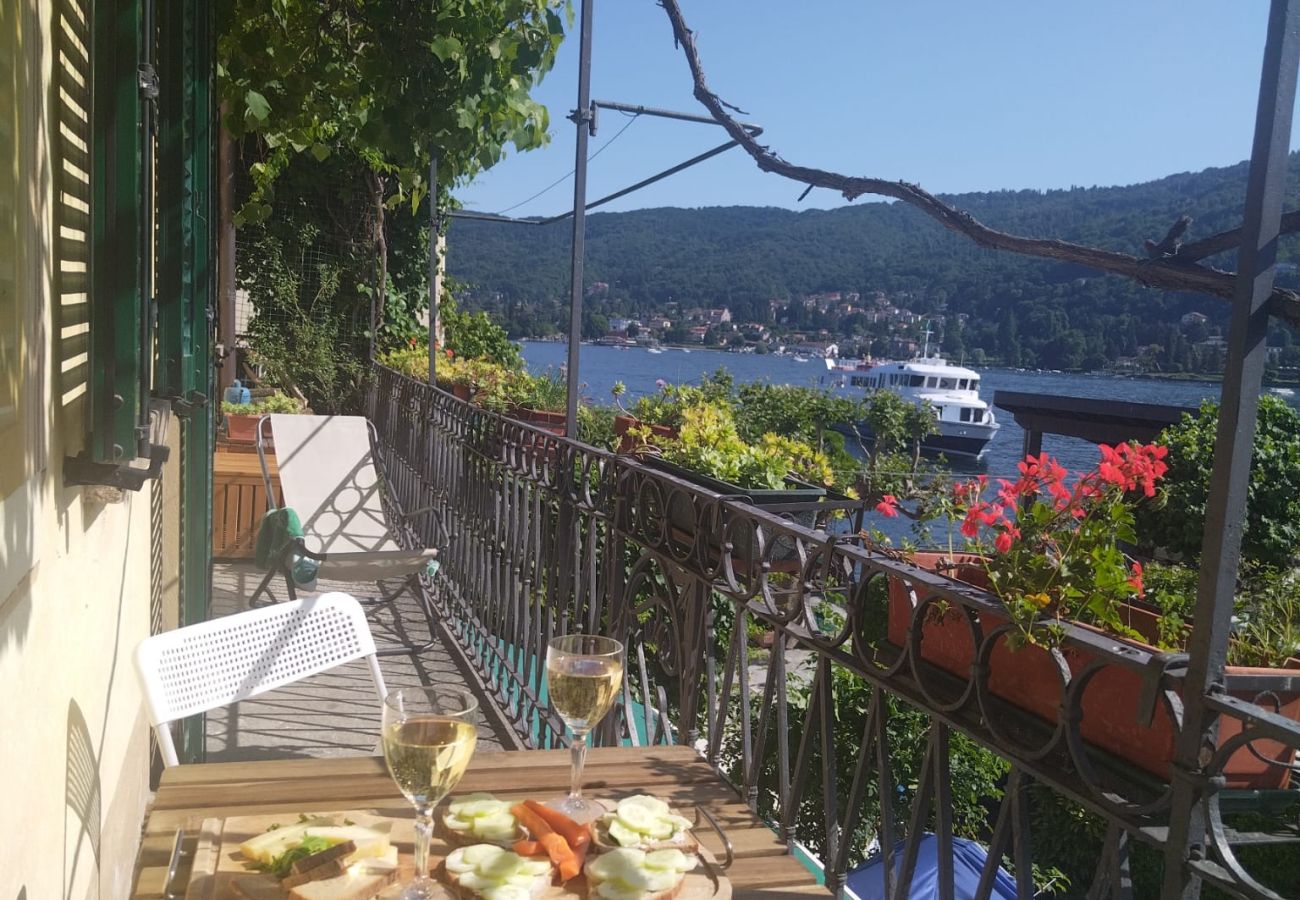 Appartement à Stresa - Gio´s House vintage style into Borromee Island Appartement à Stresa - Gio´s House vintage style into Borromee Island