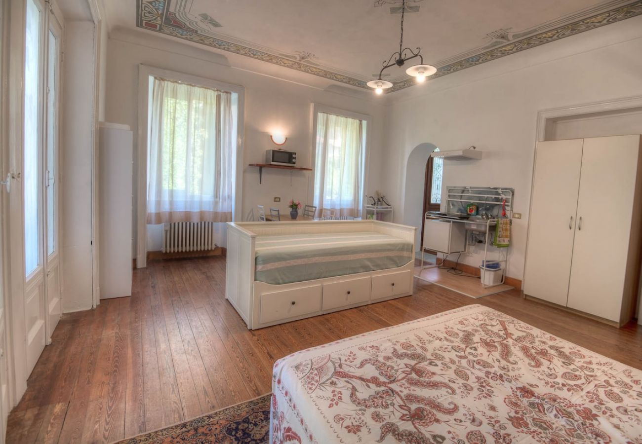 Studio à Stresa - Casa Yin e Yang in belle epoque Villa Studio à Stresa - Casa Yin e Yang in belle epoque Villa