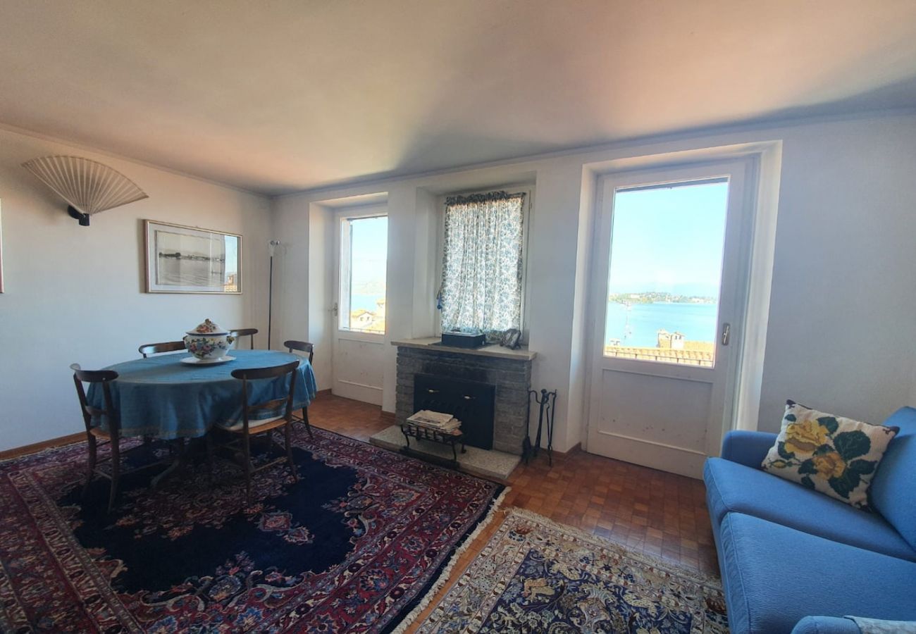 Appartement à Stresa - La casa sul tetto on Borromee Island Appartement à Stresa - La casa sul tetto on Borromee Island