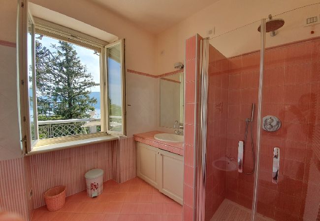 Villa à Verbania - Villa Rita with beautiful lake view Villa à Verbania - Villa Rita with beautiful lake view
