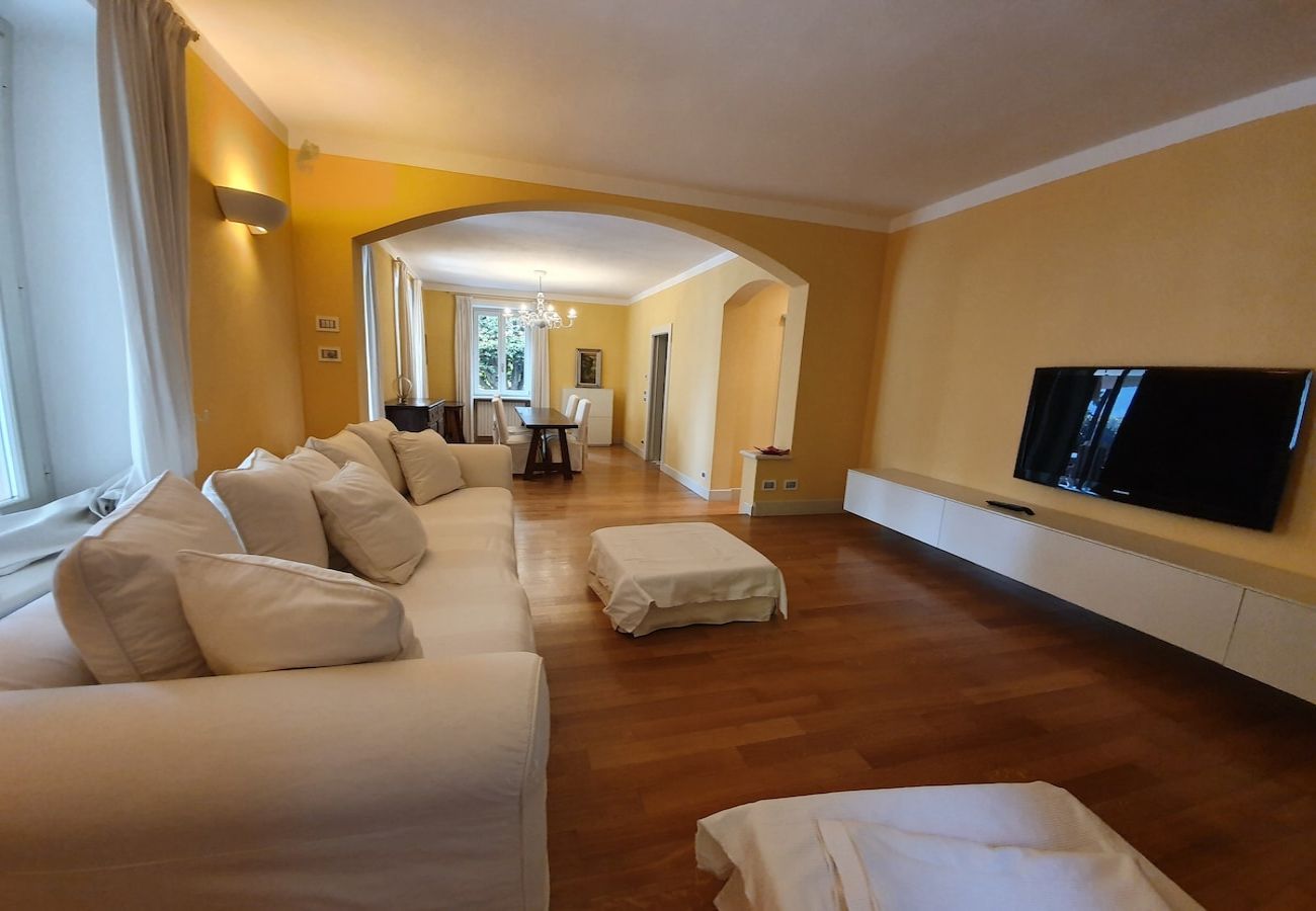 Villa à Verbania - Villa Rita with beautiful lake view Villa à Verbania - Villa Rita with beautiful lake view