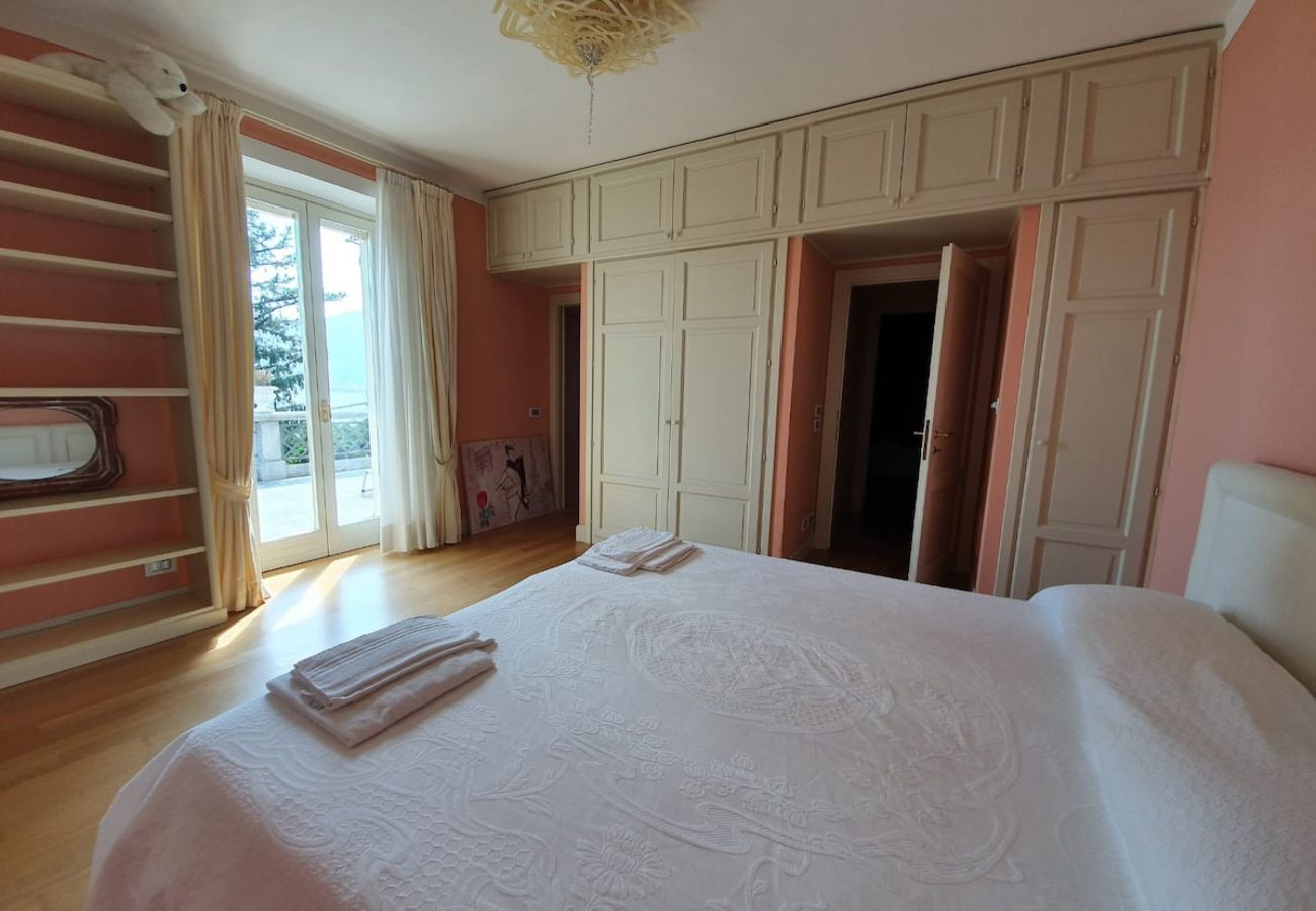 Villa à Verbania - Villa Rita with beautiful lake view Villa à Verbania - Villa Rita with beautiful lake view