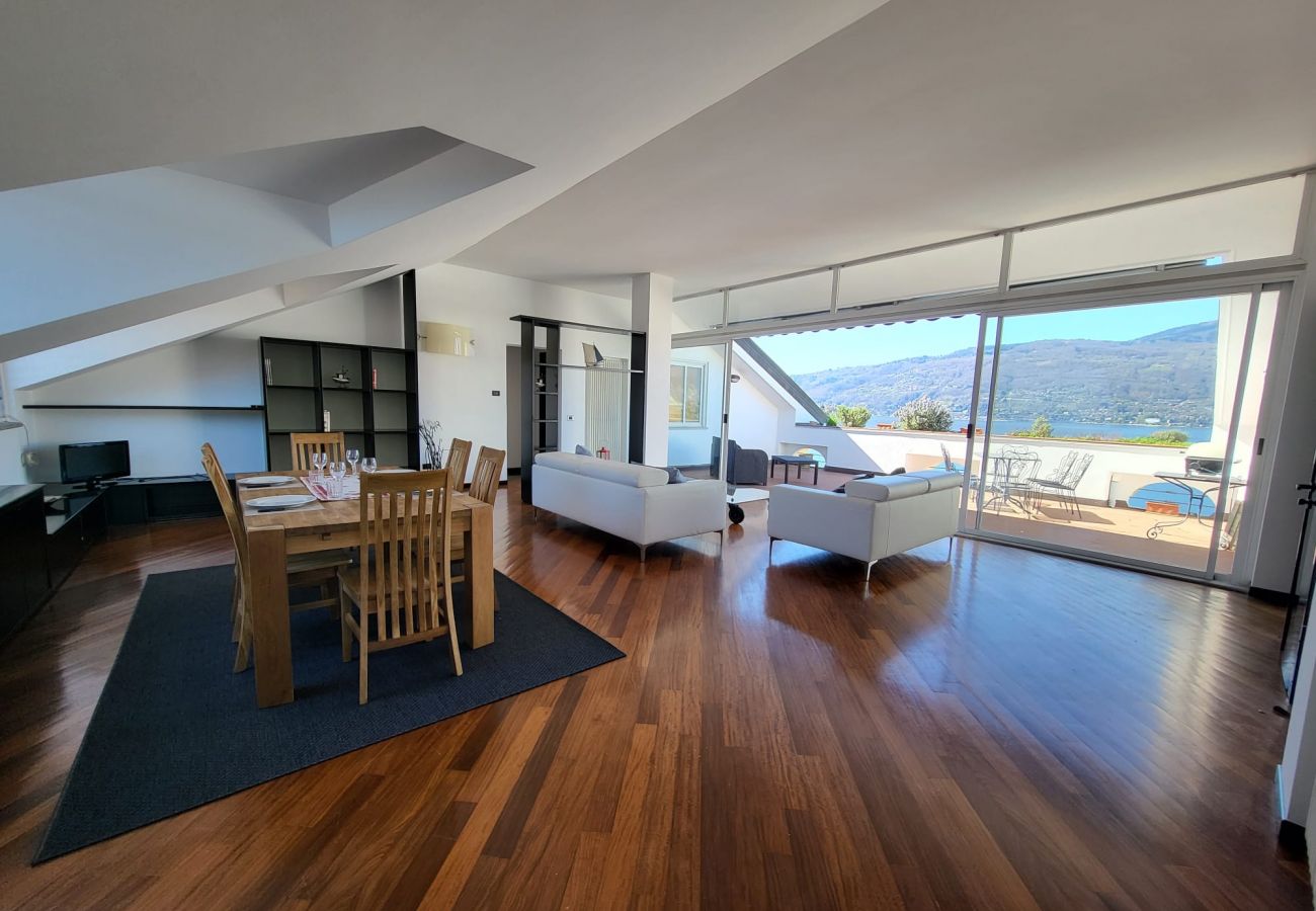 Appartement à Verbania - Attico  dei Castelli