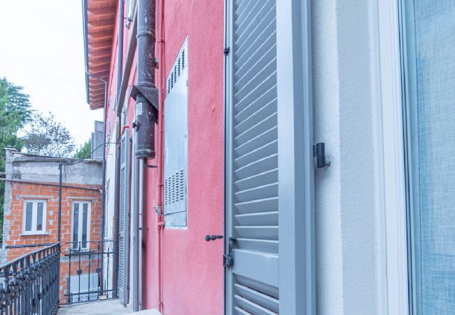 Appartamento a Verbania - Appartamento Cloe in Verbania Intra Appartamento a Verbania - Appartamento Cloe in Verbania Intra