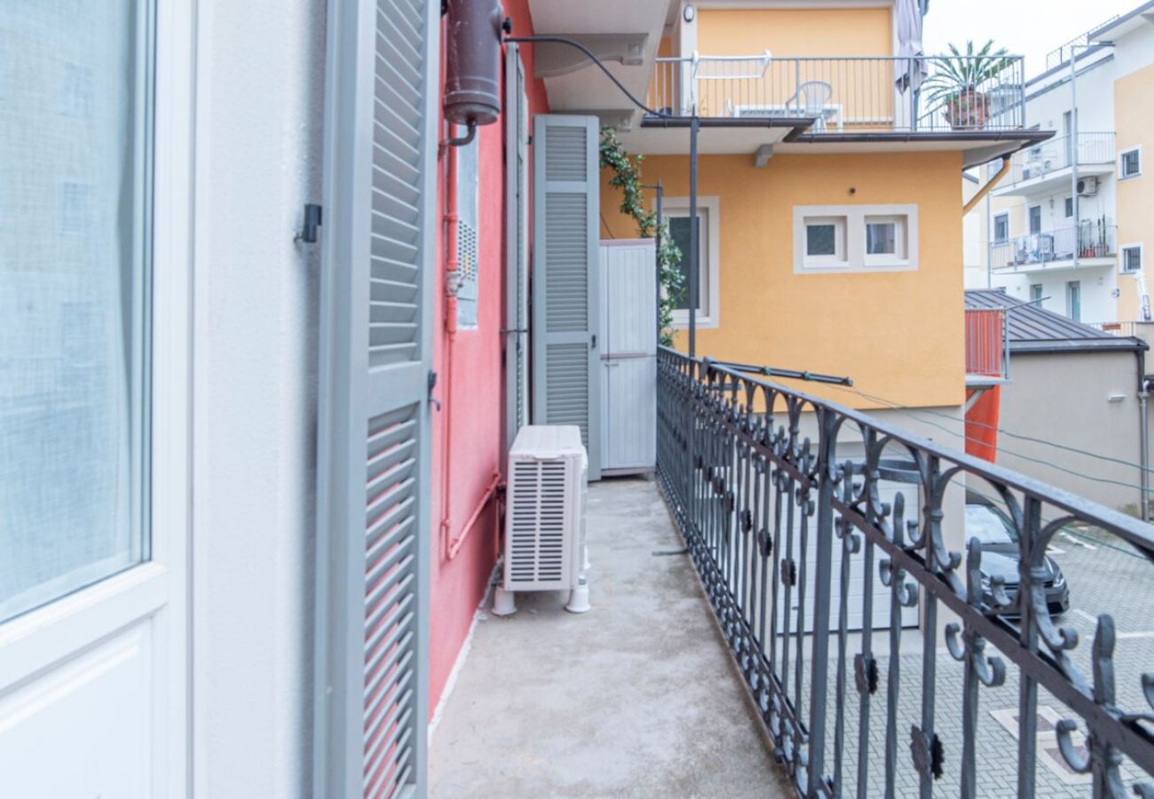 Appartamento a Verbania - Appartamento Cloe in Verbania Intra Appartamento a Verbania - Appartamento Cloe in Verbania Intra