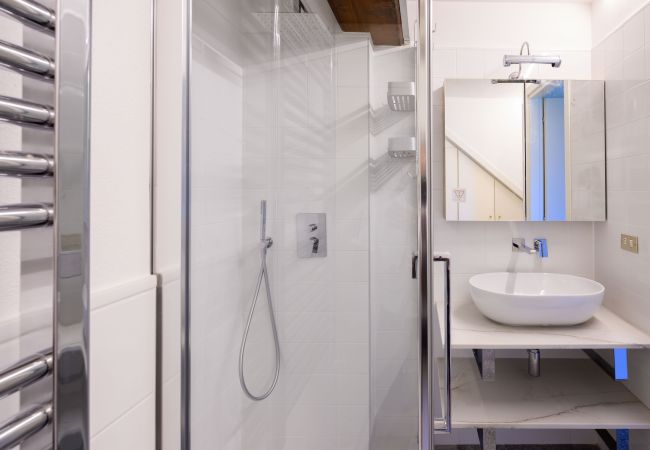 Villa a Stresa - Villa Gia with a beautiful view Villa a Stresa - Villa Gia with a beautiful view