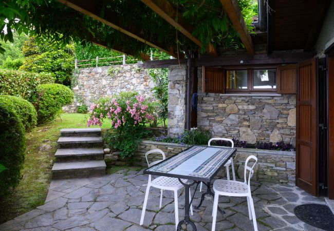 Villa a Stresa - Villa Gia with a beautiful view Villa a Stresa - Villa Gia with a beautiful view