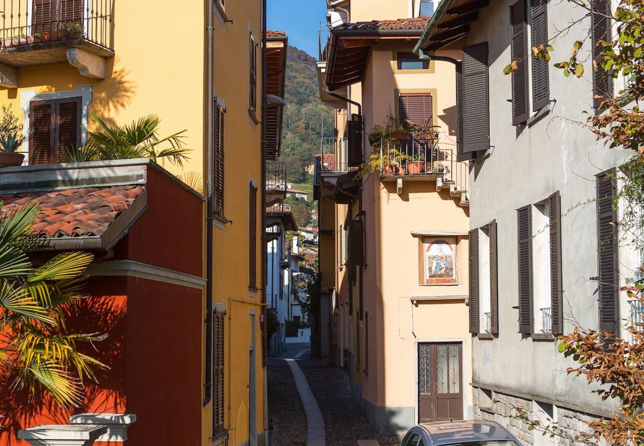 Appartamento a Verbania - Penthouse Tommaso Residenza Silvana Appartamento a Verbania - Penthouse Tommaso Residenza Silvana