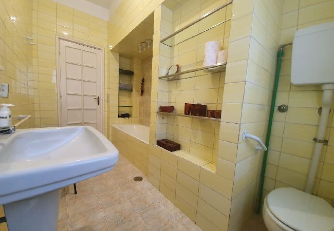 Appartamento a Stresa - Le Betulle Apartment in Stresa Appartamento a Stresa - Le Betulle Apartment in Stresa