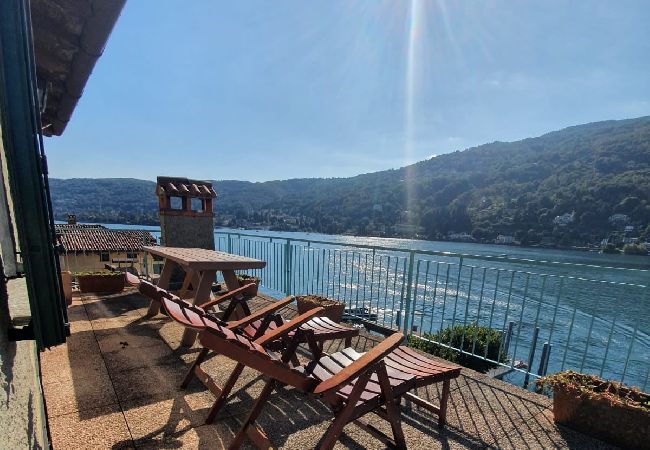 Appartamento a Stresa - La casa sul tetto on Borromee Island Appartamento a Stresa - La casa sul tetto on Borromee Island
