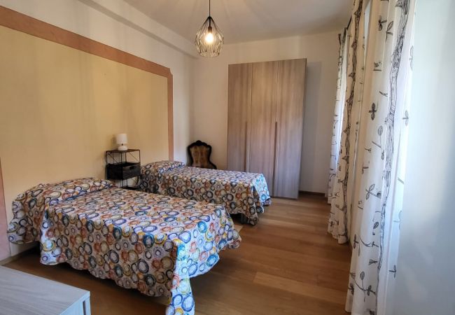 Appartamento a Verbania - Appartamento Orange Lago Appartamento a Verbania - Appartamento Orange Lago