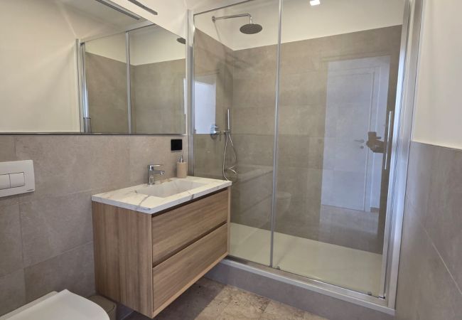 Appartamento a Verbania - Appartamento al porto Appartamento a Verbania - Appartamento al porto