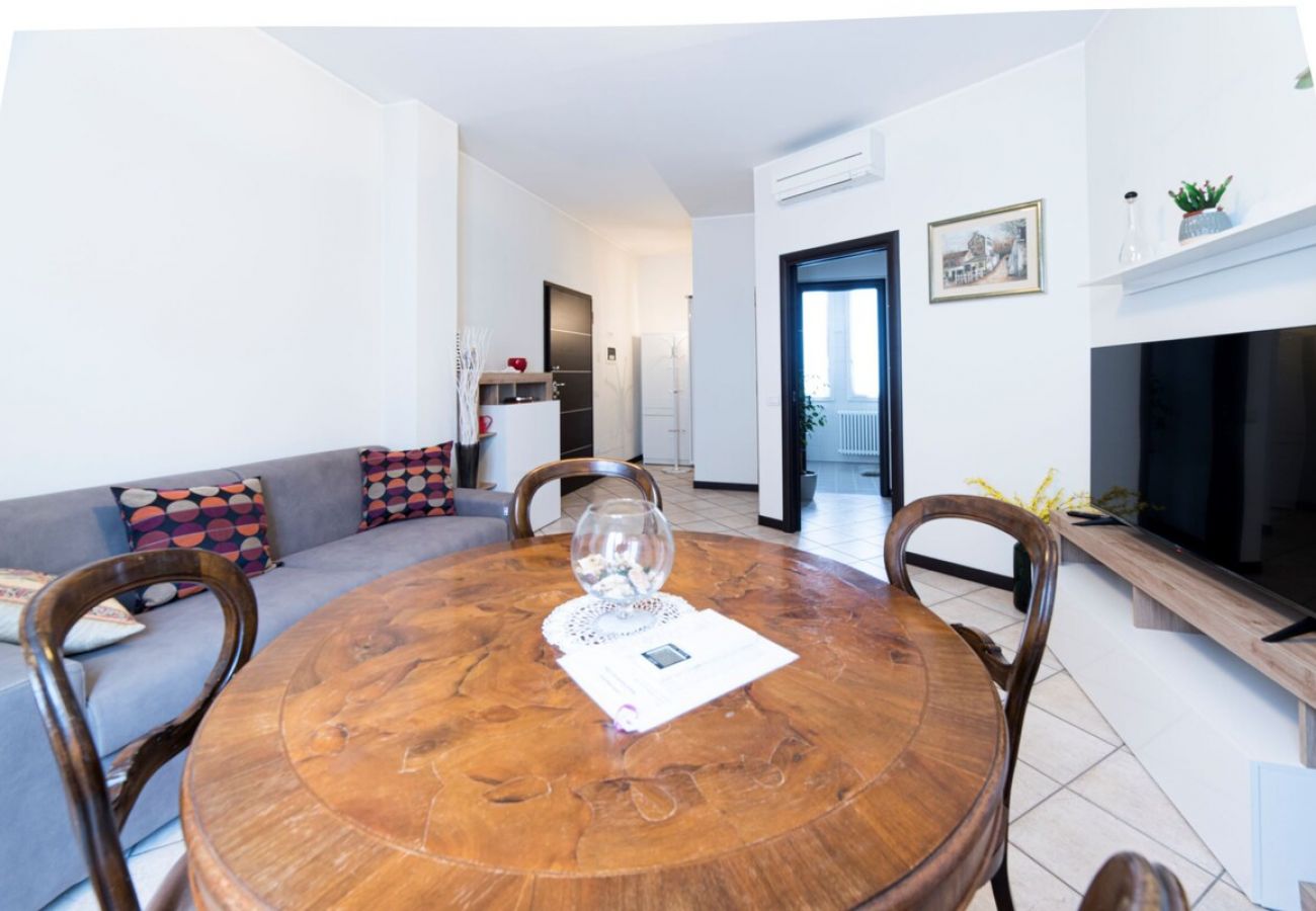 Apartment in Verbania - Appartamento Cloe in Verbania Intra Apartment in Verbania - Appartamento Cloe in Verbania Intra