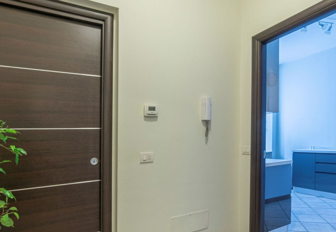 Apartment in Verbania - Appartamento Cloe in Verbania Intra Apartment in Verbania - Appartamento Cloe in Verbania Intra