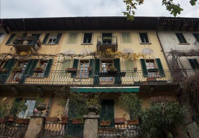 Apartment in Stresa - Gio´s House vintage style into Borromee Island Apartment in Stresa - Gio´s House vintage style into Borromee Island