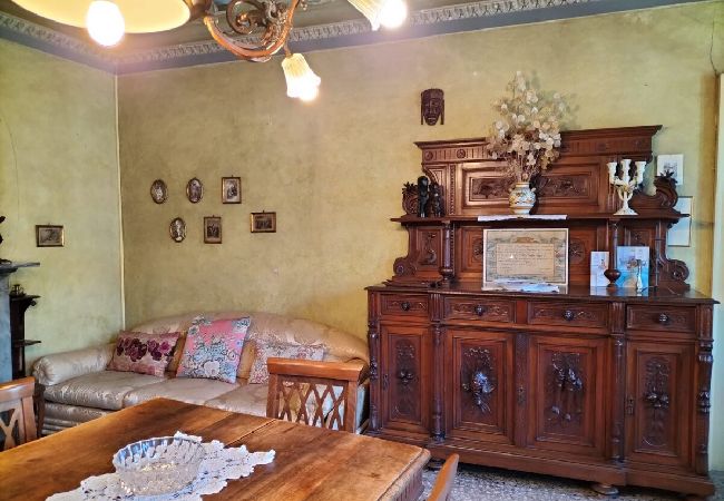 Apartment in Stresa - Gio´s House vintage style into Borromee Island Apartment in Stresa - Gio´s House vintage style into Borromee Island