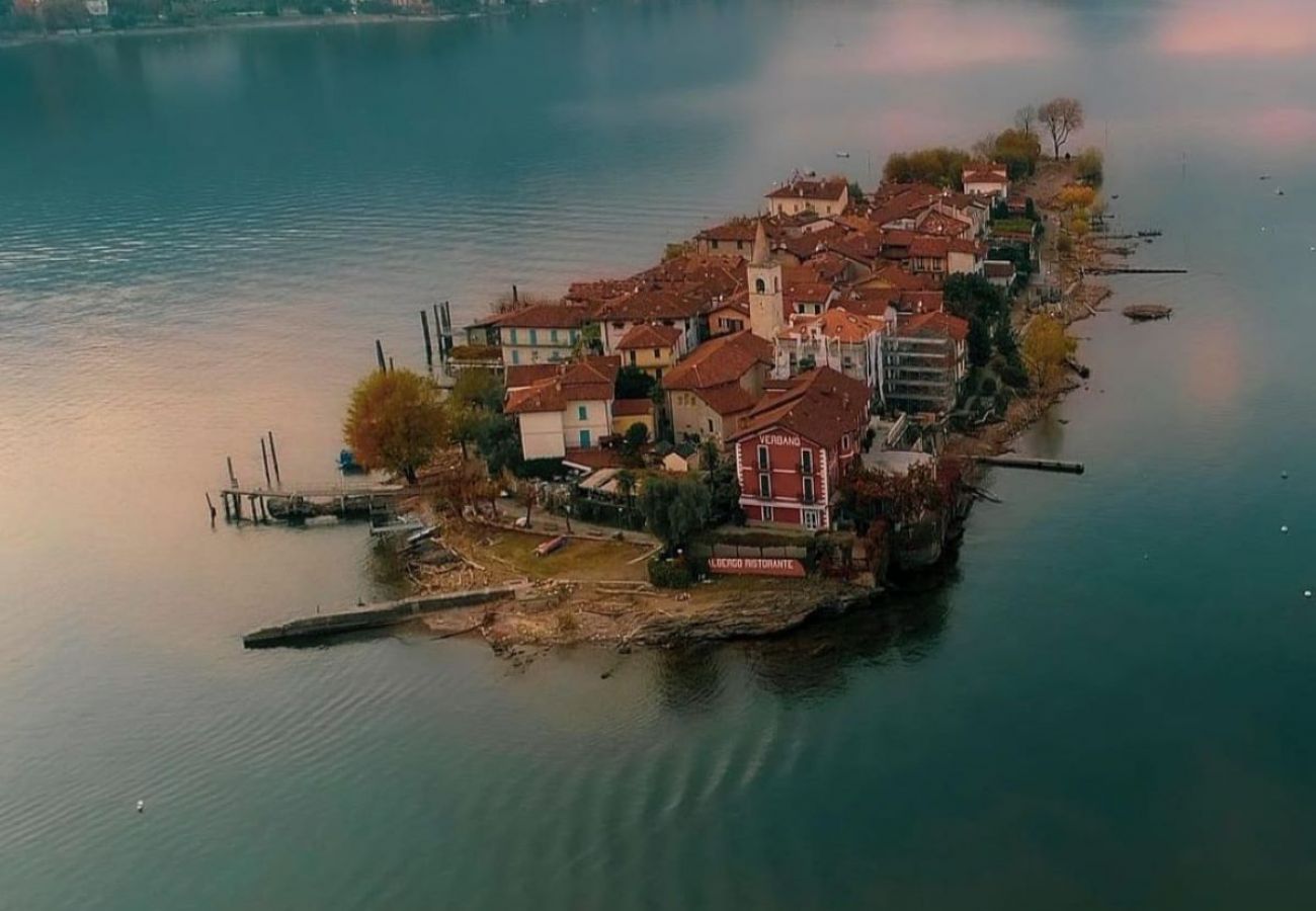 Apartment in Stresa - Gio´s House vintage style into Borromee Island Apartment in Stresa - Gio´s House vintage style into Borromee Island