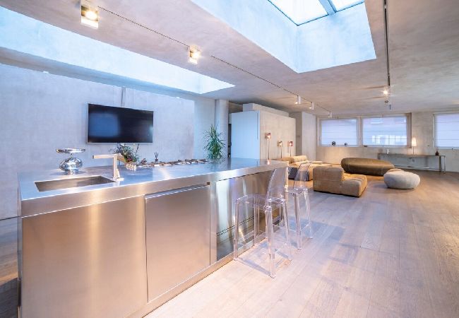 Apartment in Milan - Loft Stylish in the heart of Milan Apartment in Milan - Loft Stylish in the heart of Milan