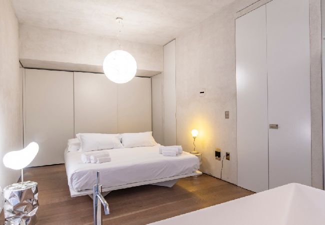 Apartment in Milan - Loft Stylish in the heart of Milan Apartment in Milan - Loft Stylish in the heart of Milan