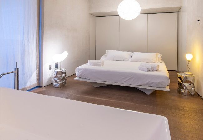Apartment in Milan - Loft Stylish in the heart of Milan Apartment in Milan - Loft Stylish in the heart of Milan