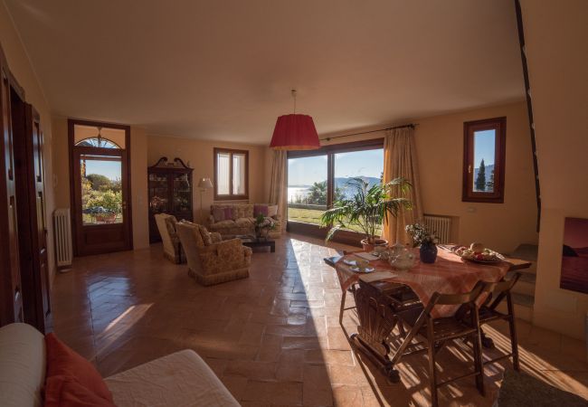 Villa in Verbania - Romantic Nido with shared pool Villa in Verbania - Romantic Nido with shared pool