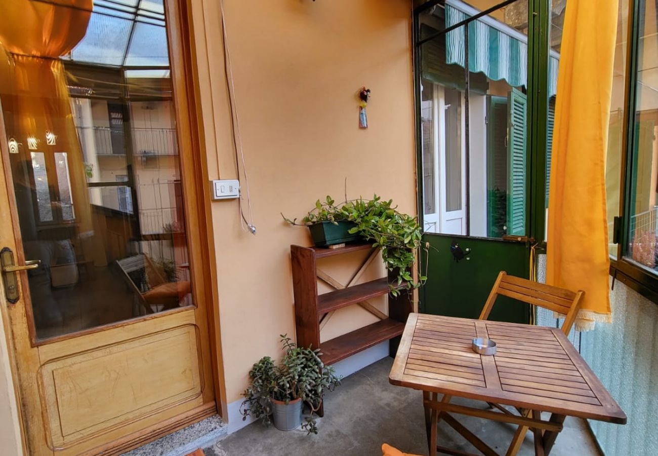 Apartment in Verbania - Appartamento Orange Lago