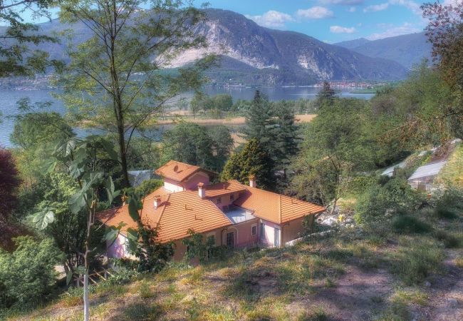 House in Verbania - Villetta La Foresteria House in Verbania - Villetta La Foresteria