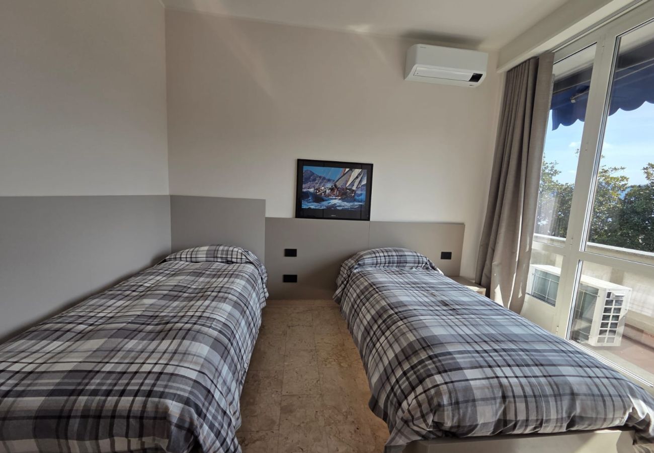 Apartment in Verbania - Appartamento al porto Apartment in Verbania - Appartamento al porto