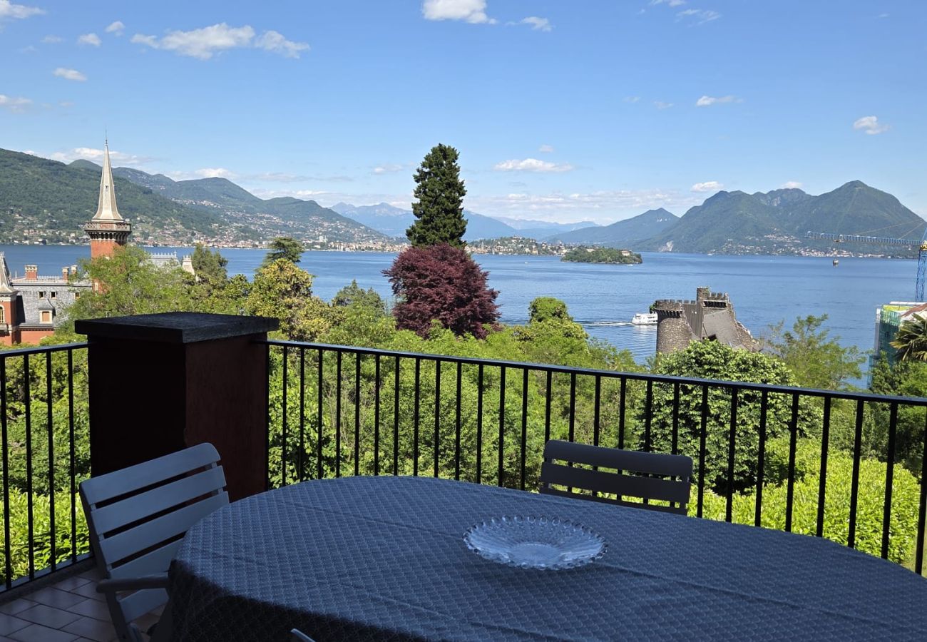 Apartment in Baveno - Appartamento Charly Apartment in Baveno - Appartamento Charly