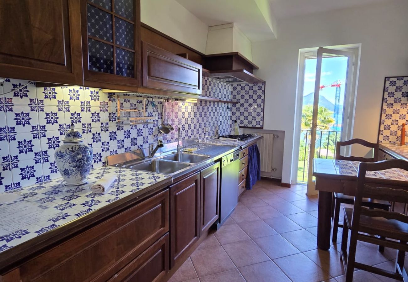 Apartment in Baveno - Appartamento Charly Apartment in Baveno - Appartamento Charly